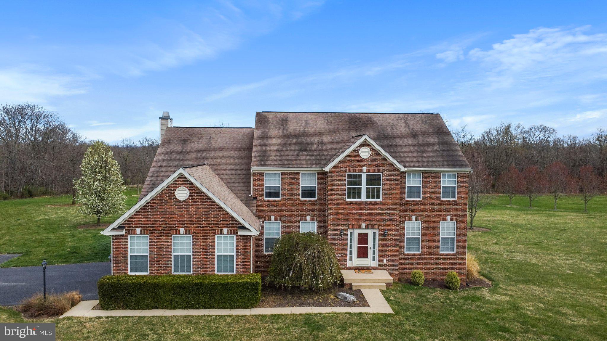 QUARTER FARM - Residential