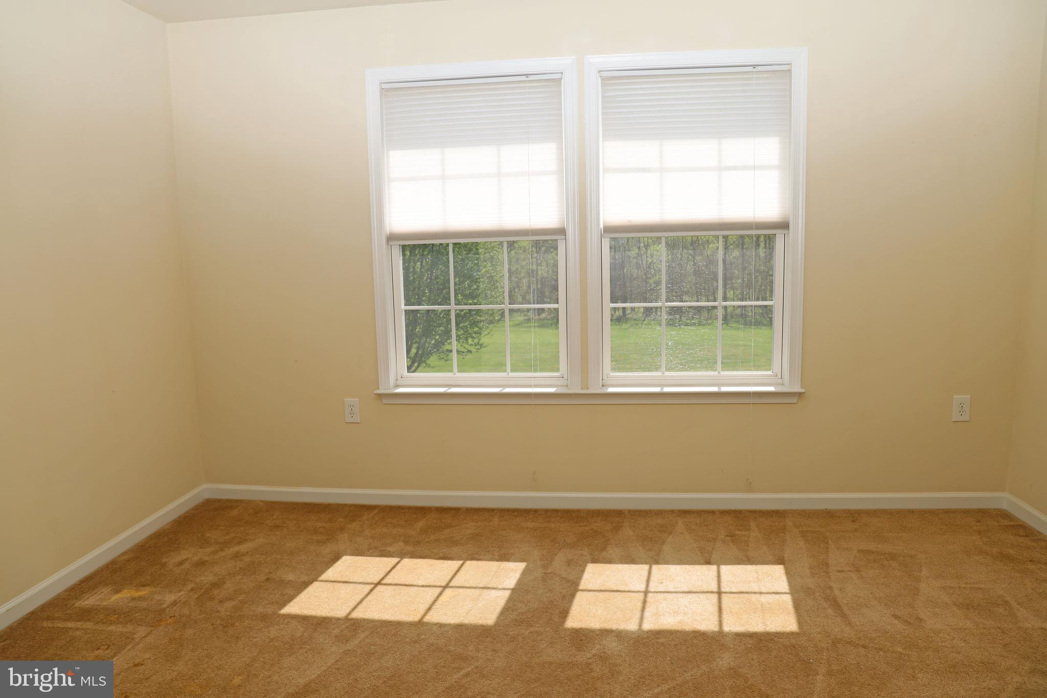 QUARTER FARM - Residential