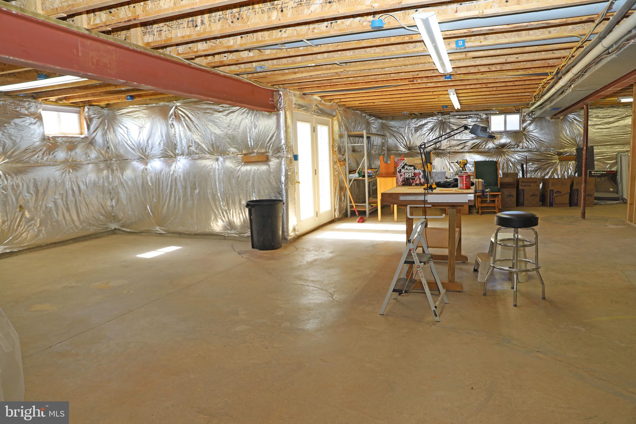 QUARTER FARM - Residential