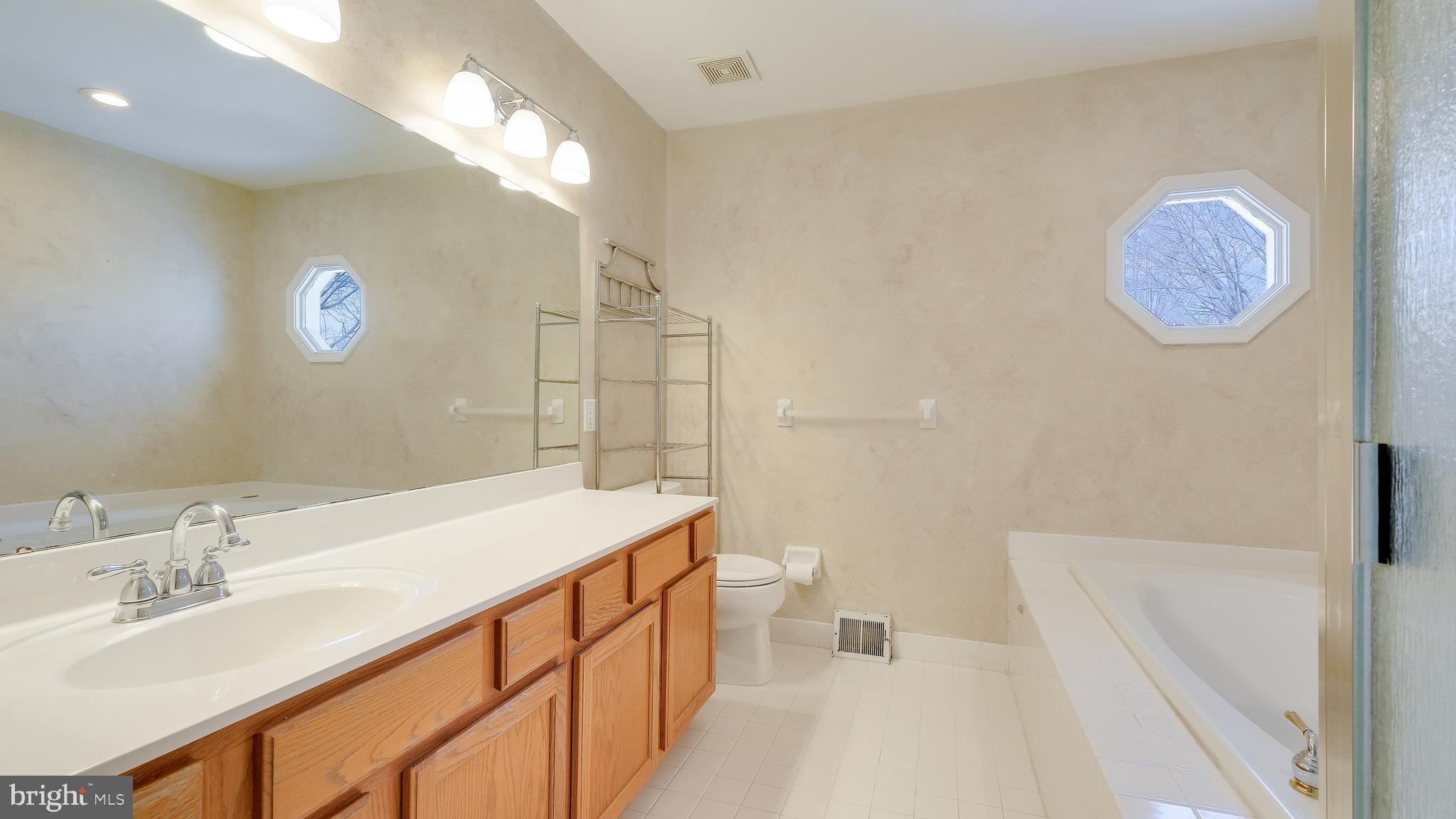 CLIVEDEN - Residential