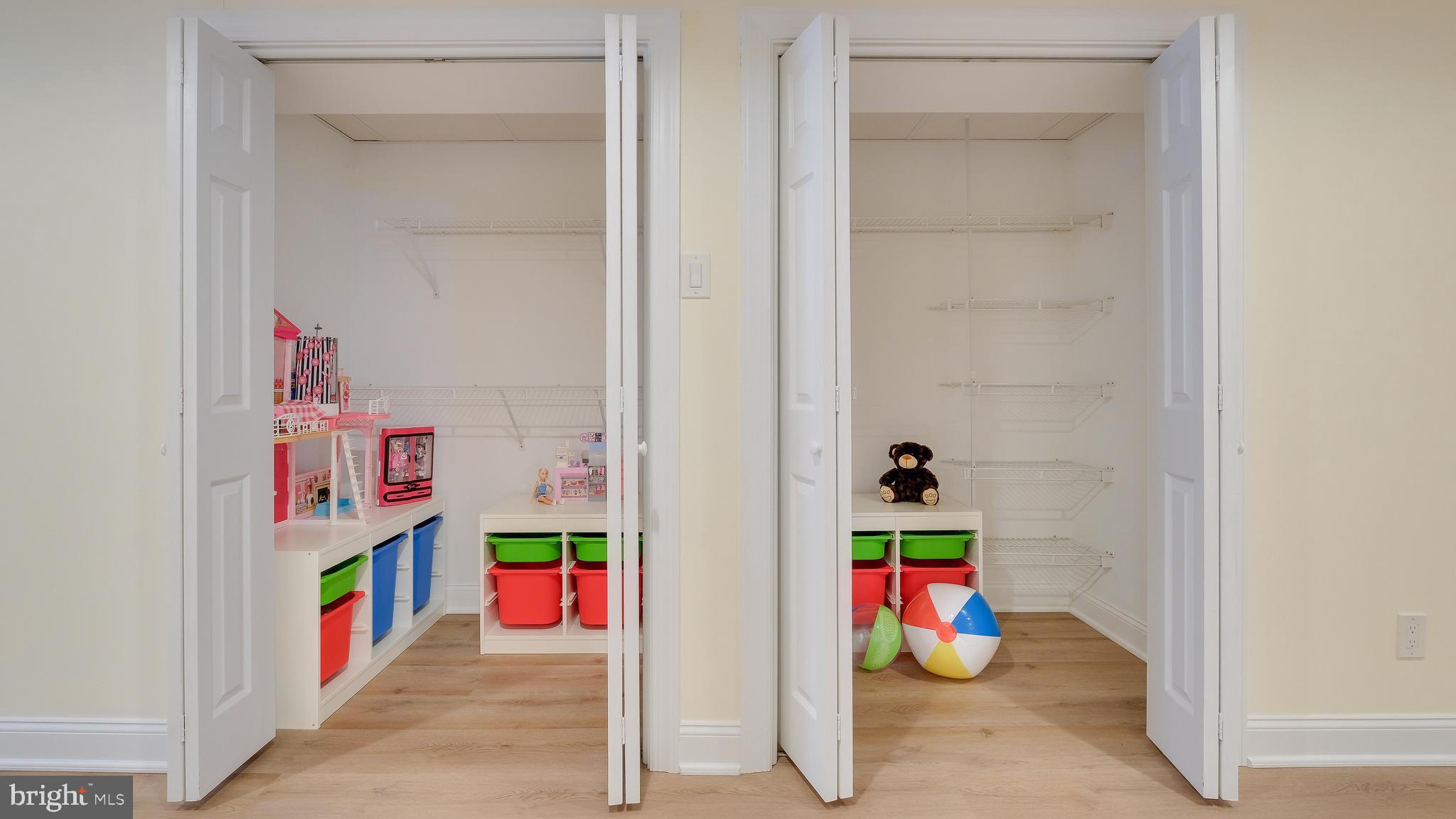 CLIVEDEN - Residential