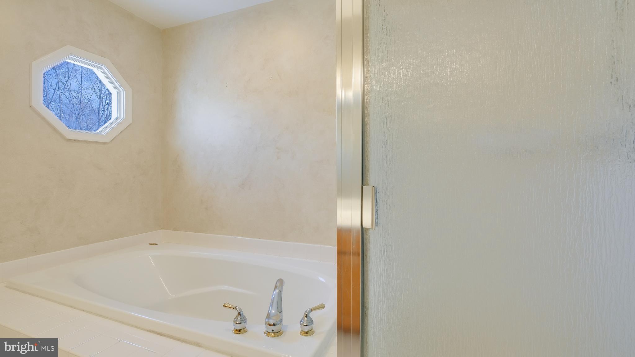 CLIVEDEN - Residential