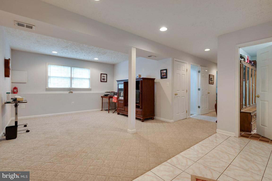 LEES GLEN - Residential