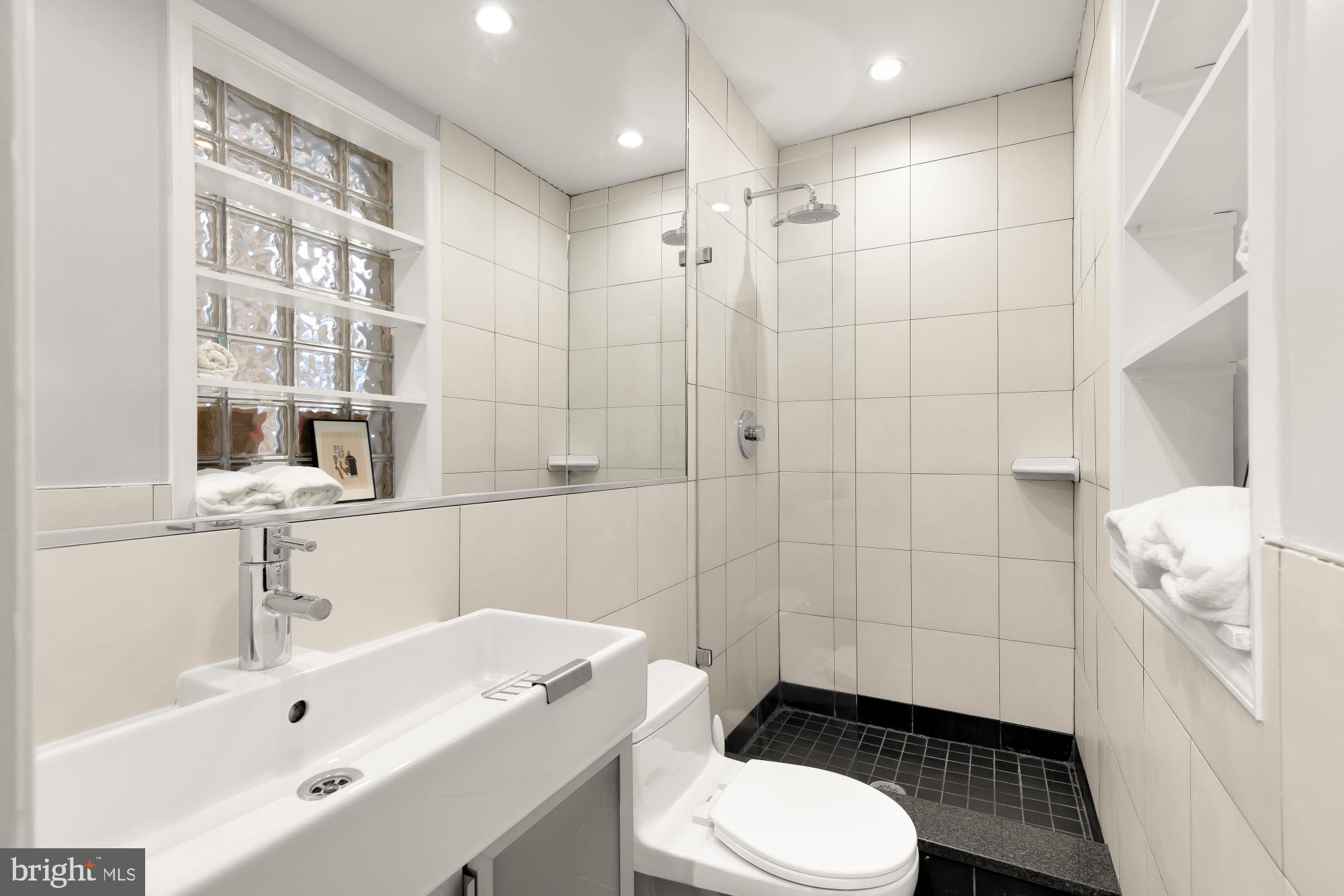 LEDROIT PARK - Residential