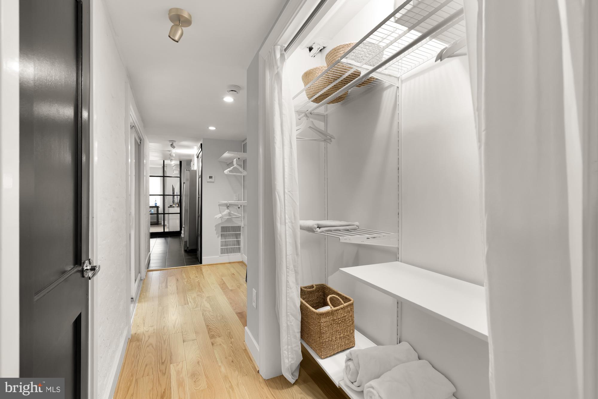 LEDROIT PARK - Residential