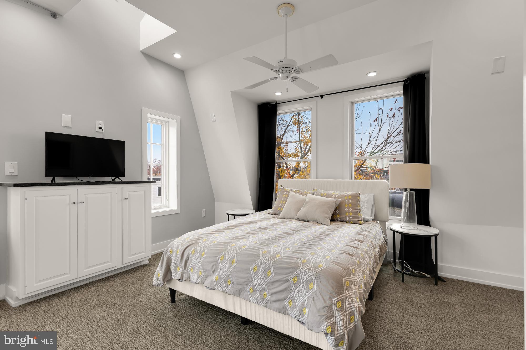 LEDROIT PARK - Residential