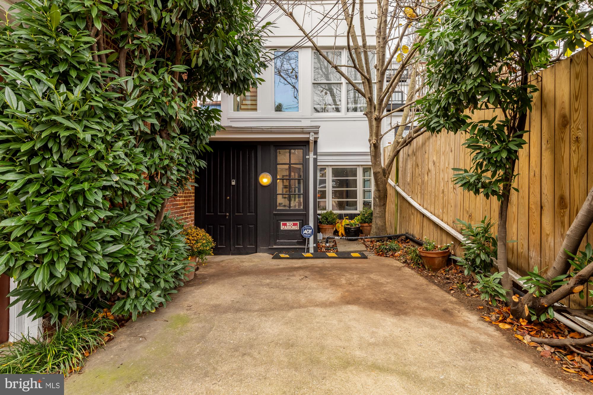 LEDROIT PARK - Residential