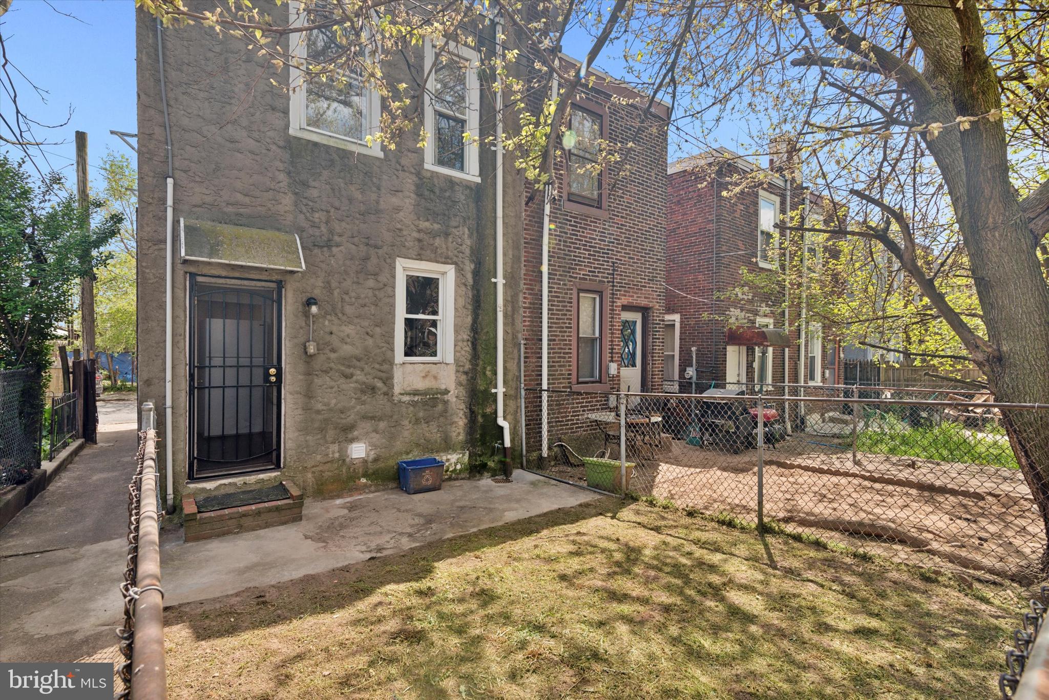 FRANKFORD - Residential