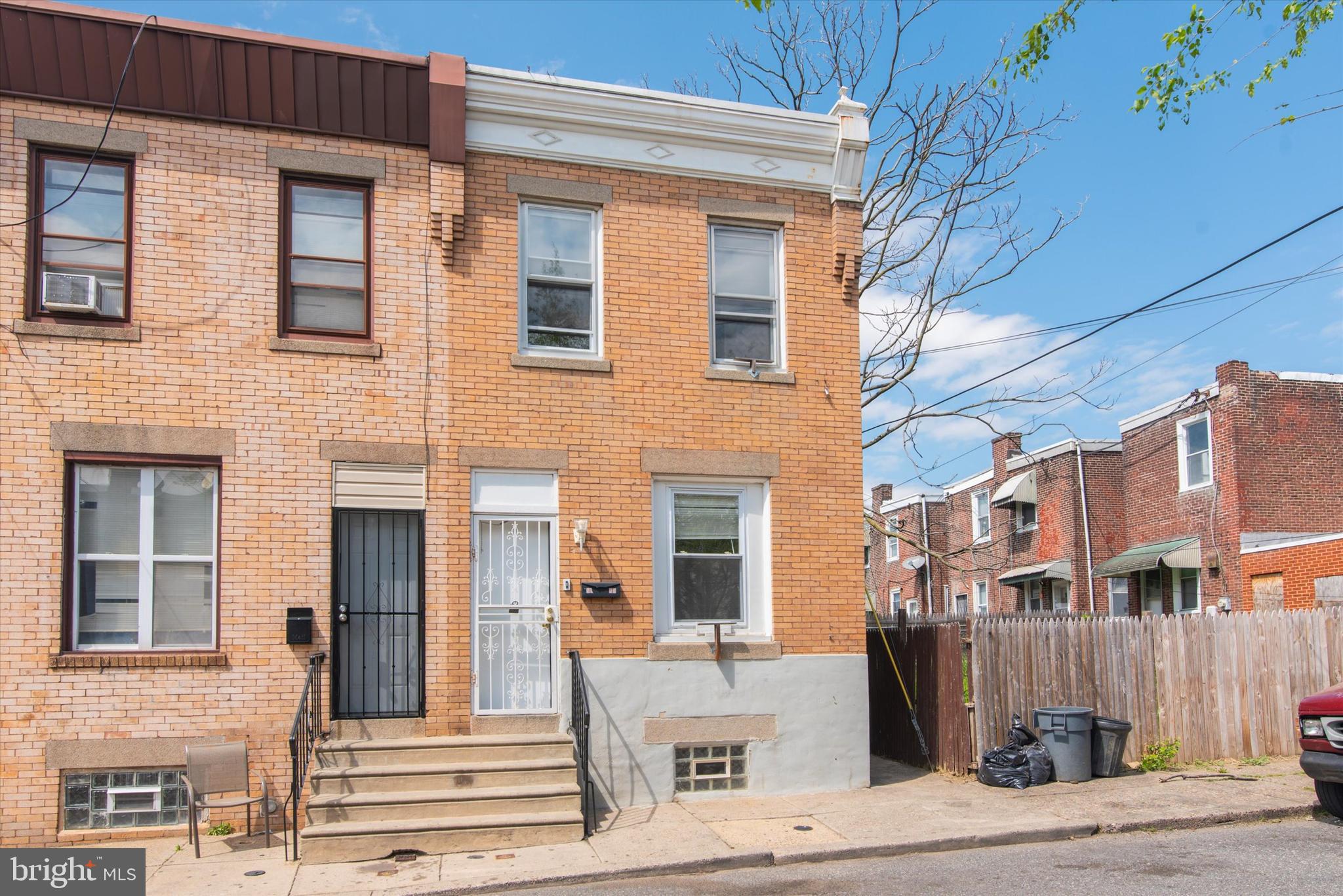 FRANKFORD - Residential