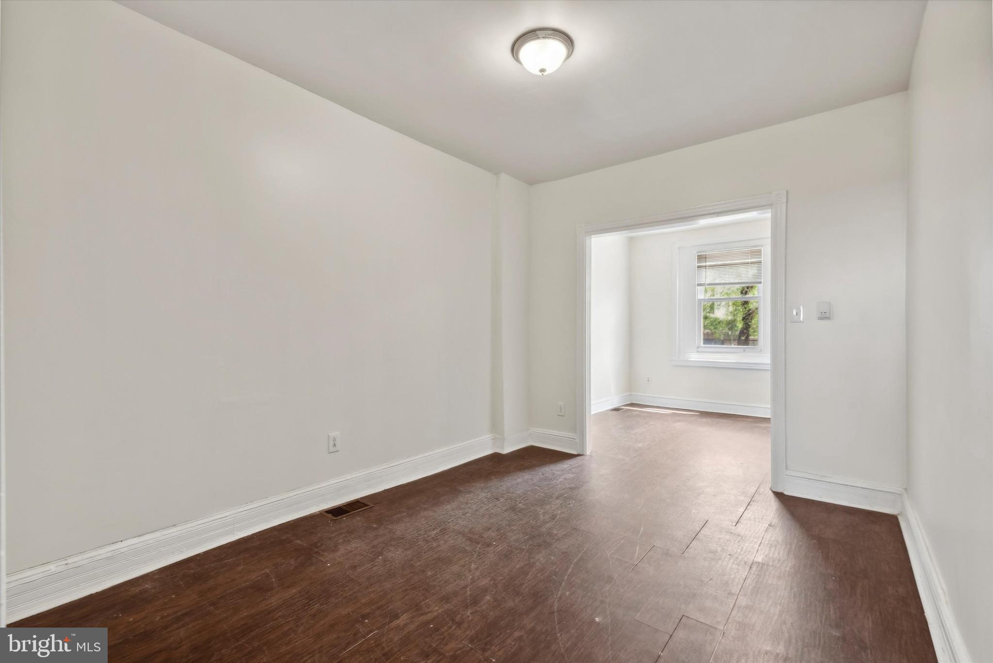 FRANKFORD - Residential