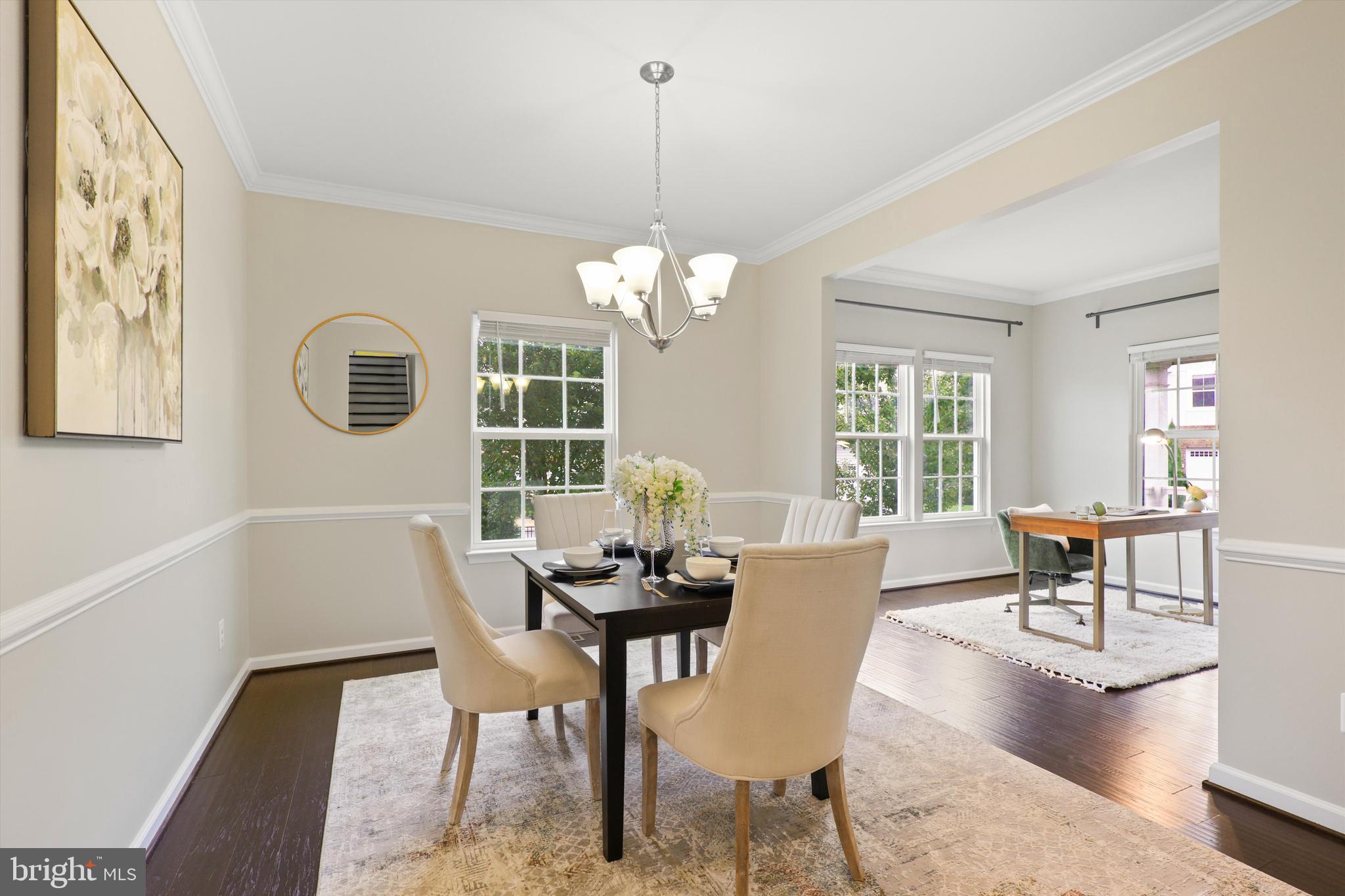 MAY'S QUARTER - Residential