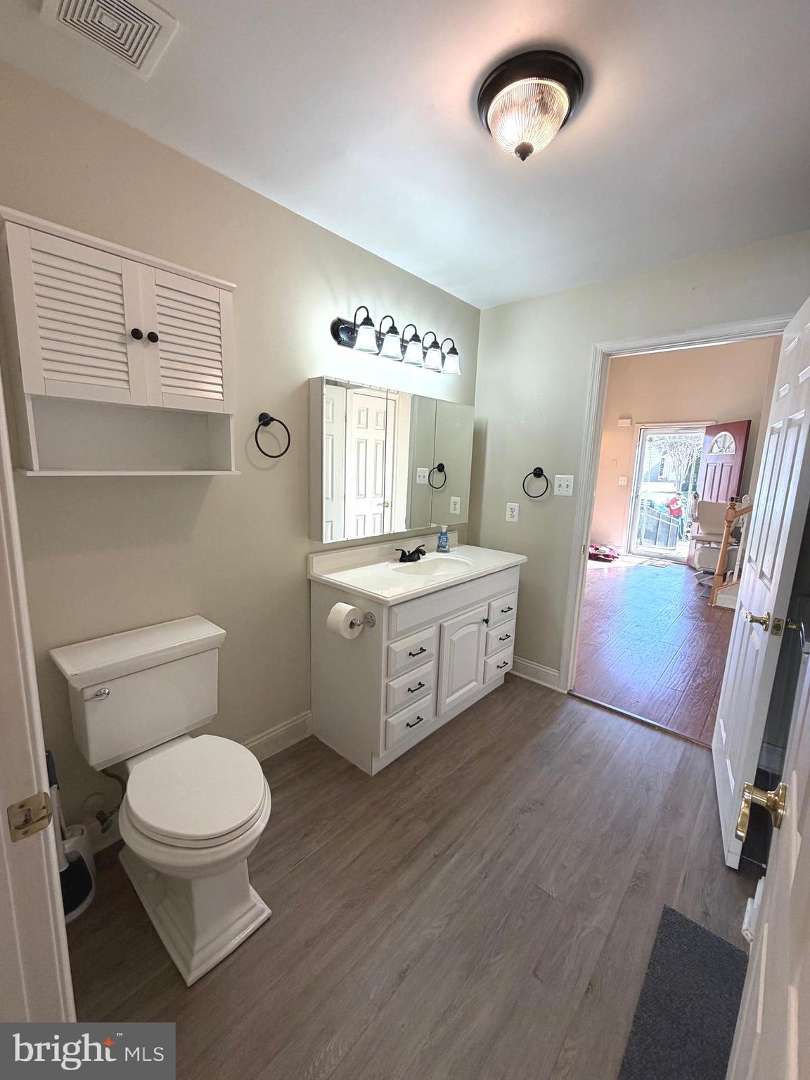 WASHINGTON SQUARE LA PLA - Residential