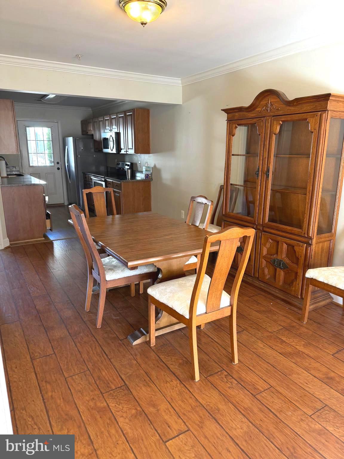 WASHINGTON SQUARE LA PLA - Residential