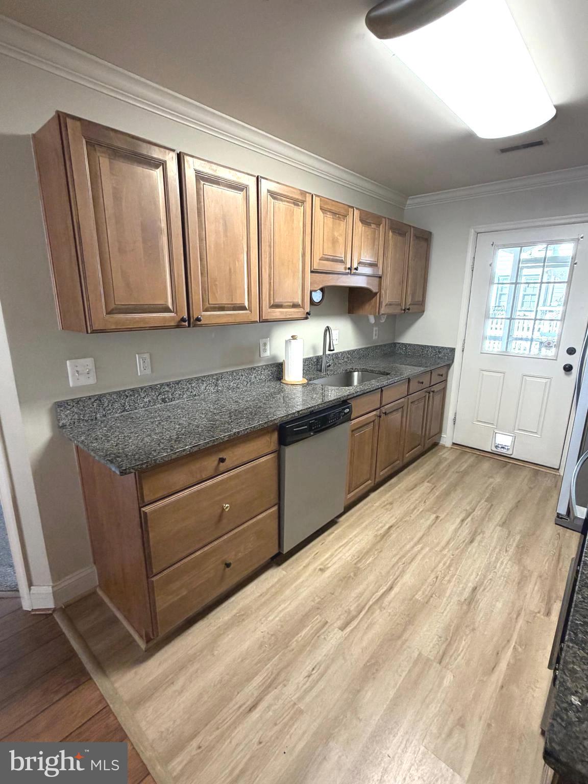 WASHINGTON SQUARE LA PLA - Residential