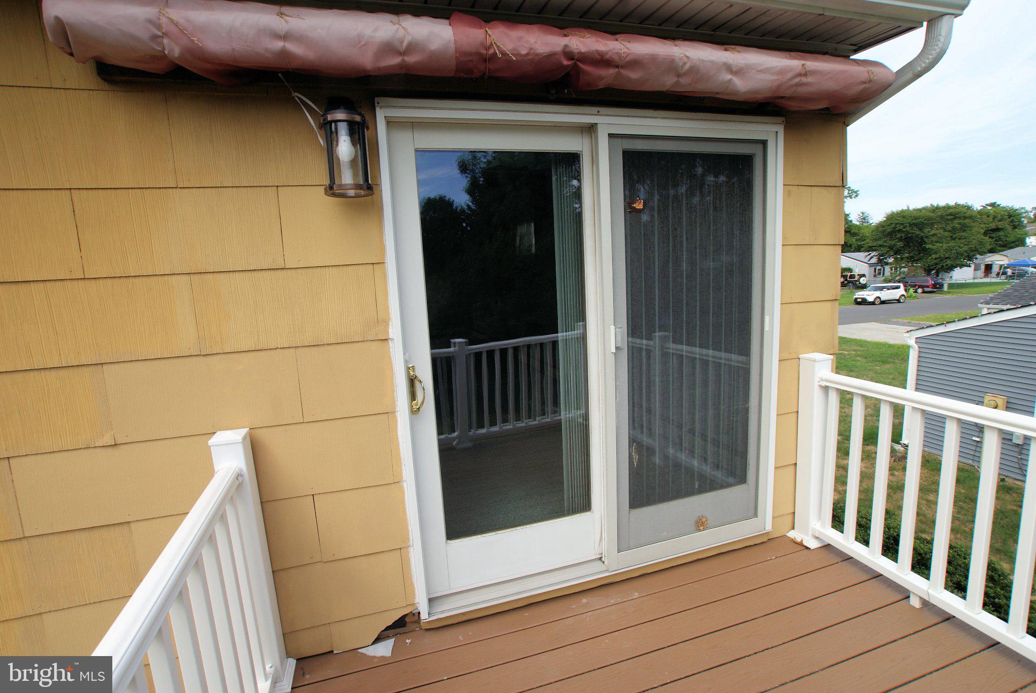 11 SPRUCE DRIVE