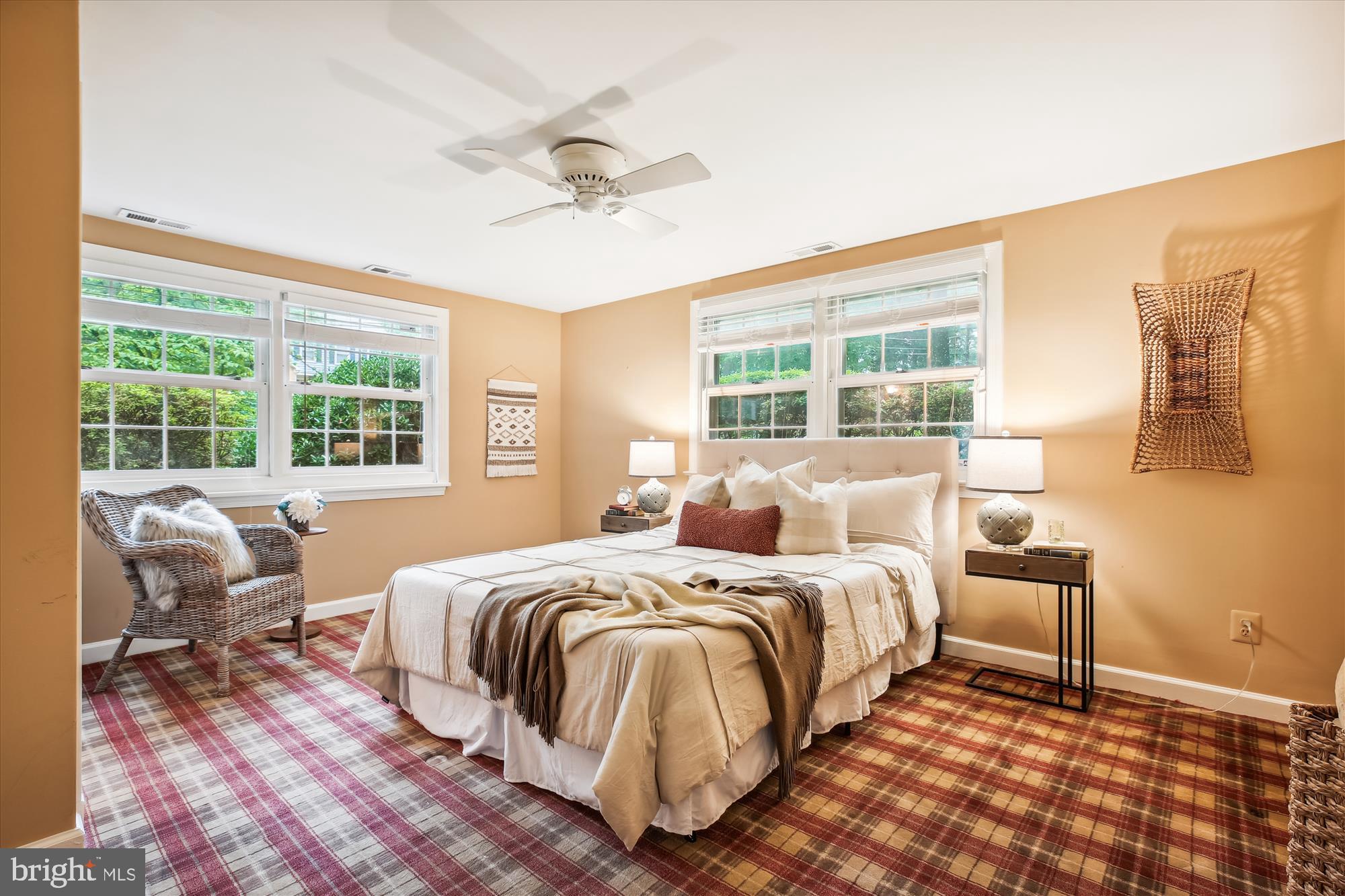 MANOR PARK - Residential