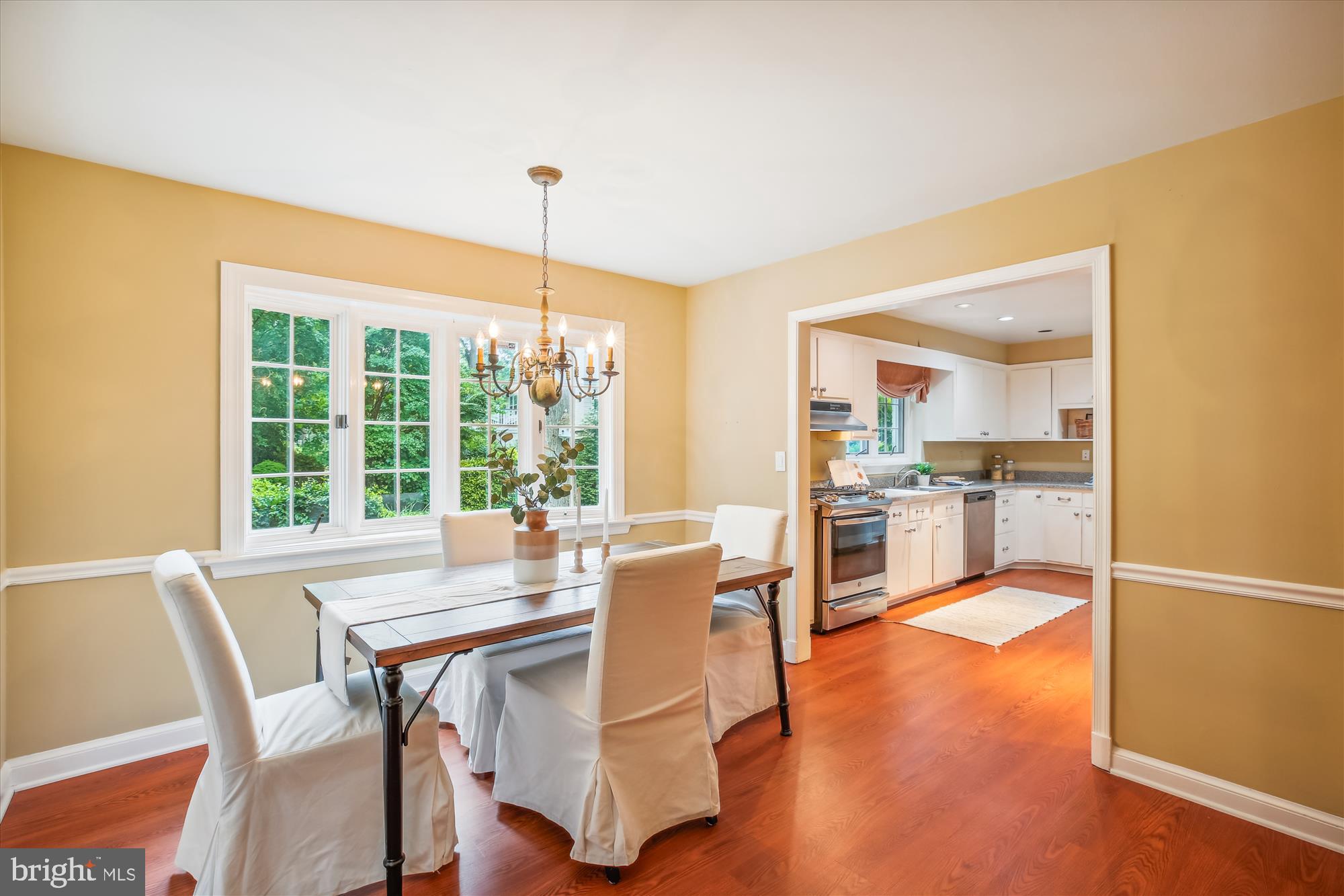 MANOR PARK - Residential