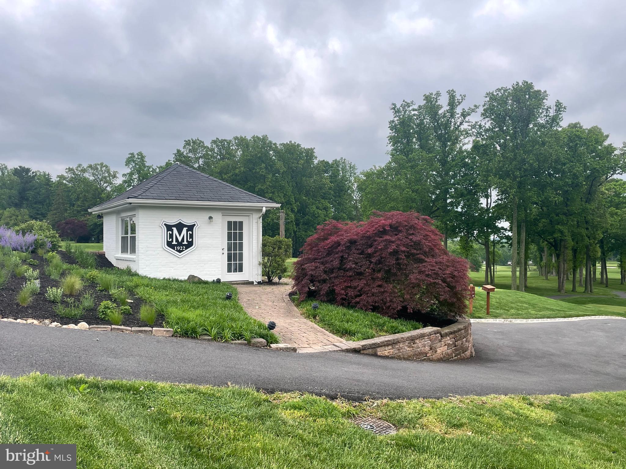 MANOR PARK - Residential