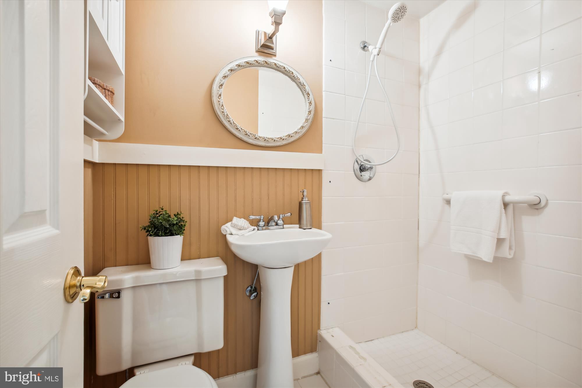 MANOR PARK - Residential