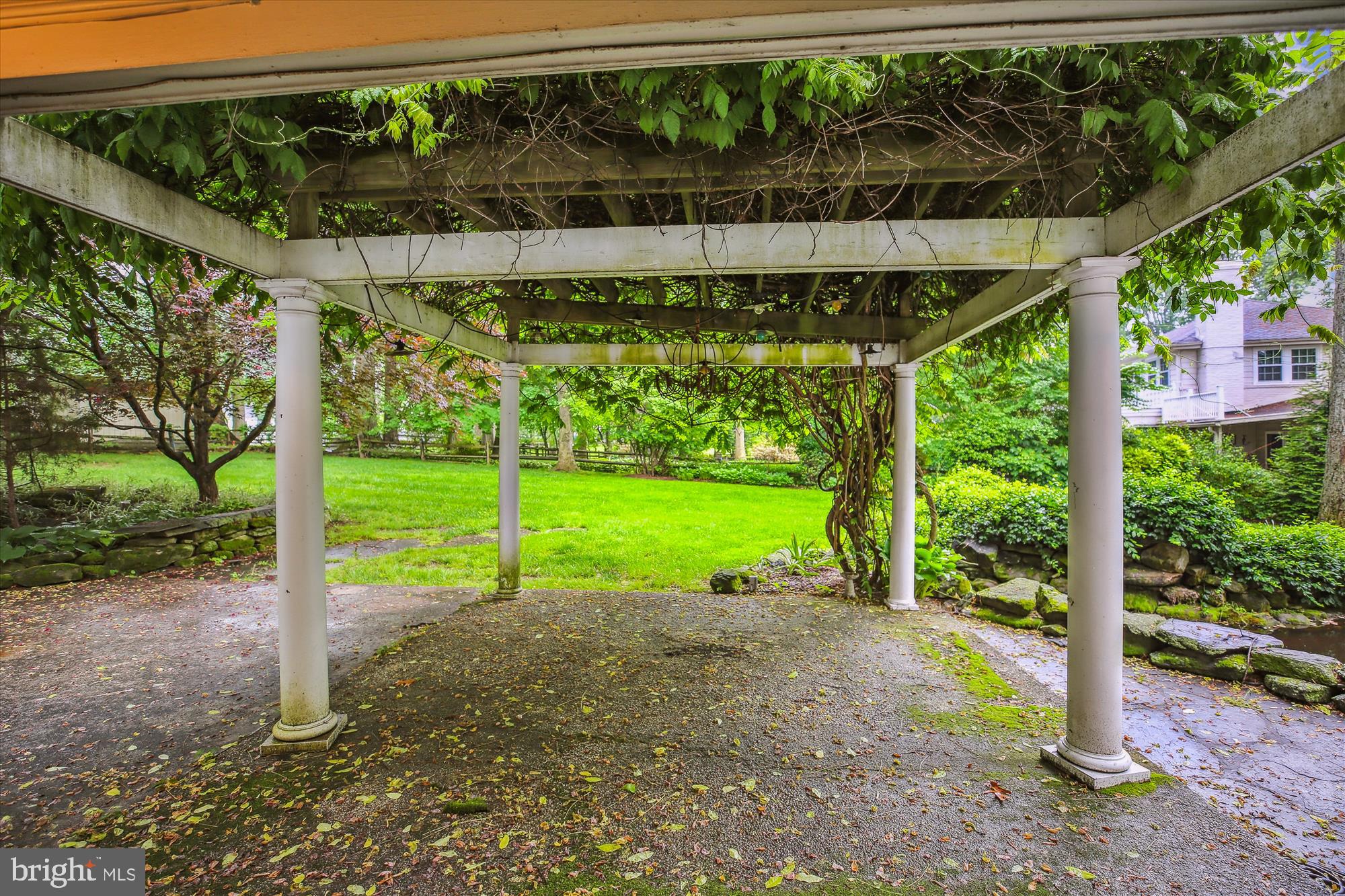 MANOR PARK - Residential