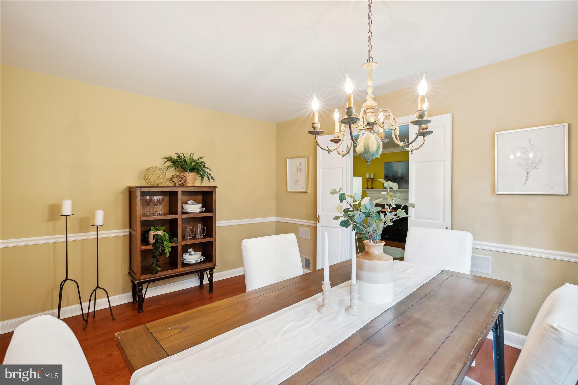 MANOR PARK - Residential