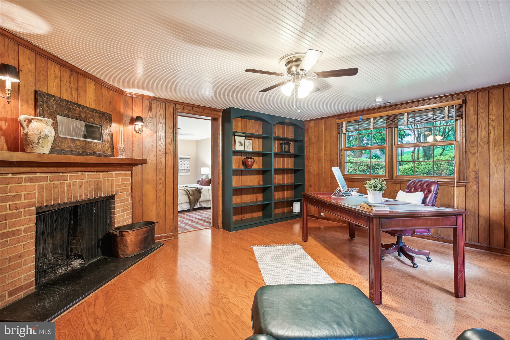 MANOR PARK - Residential