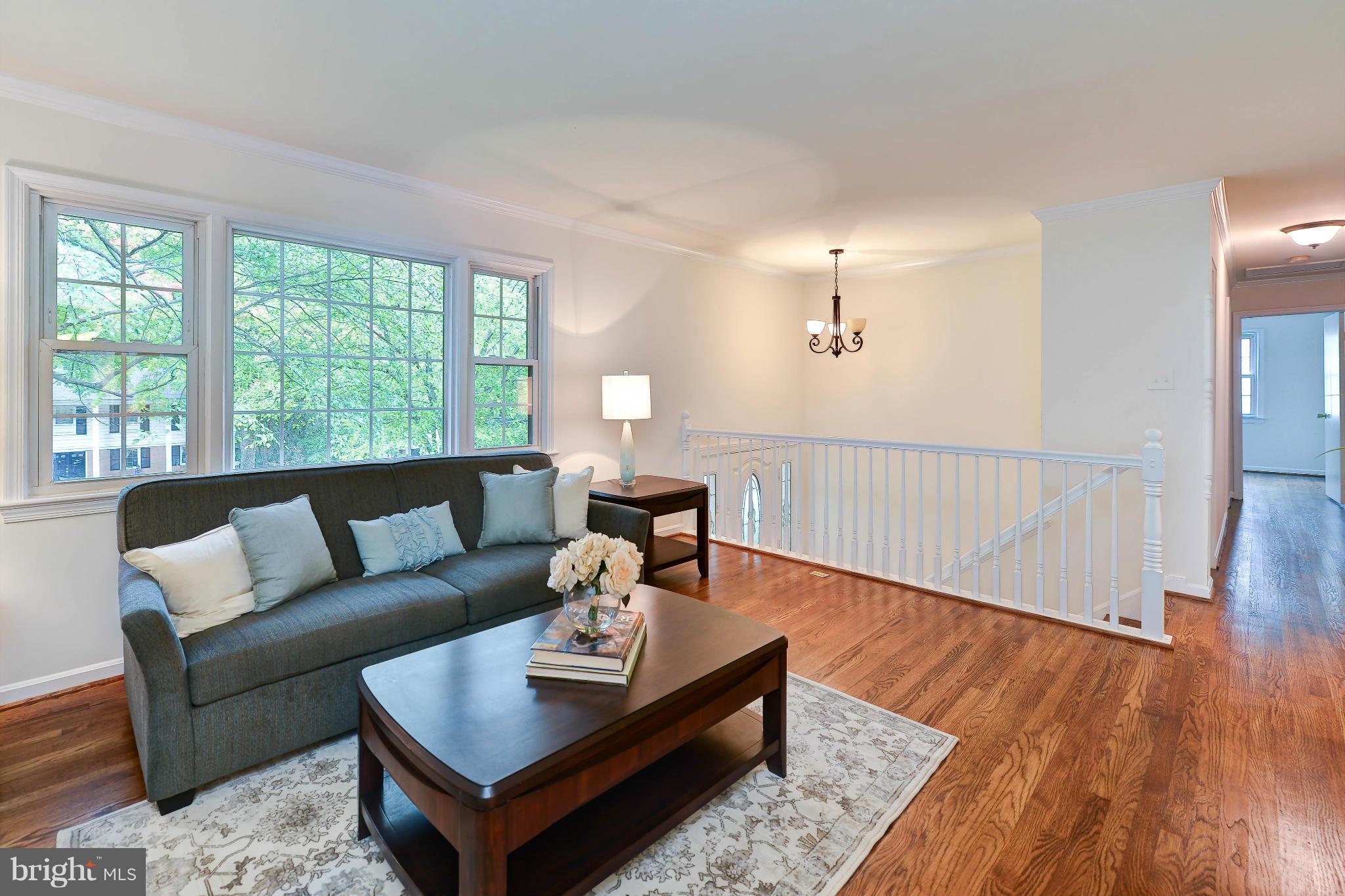 MIDWOOD ESTATES - Residential