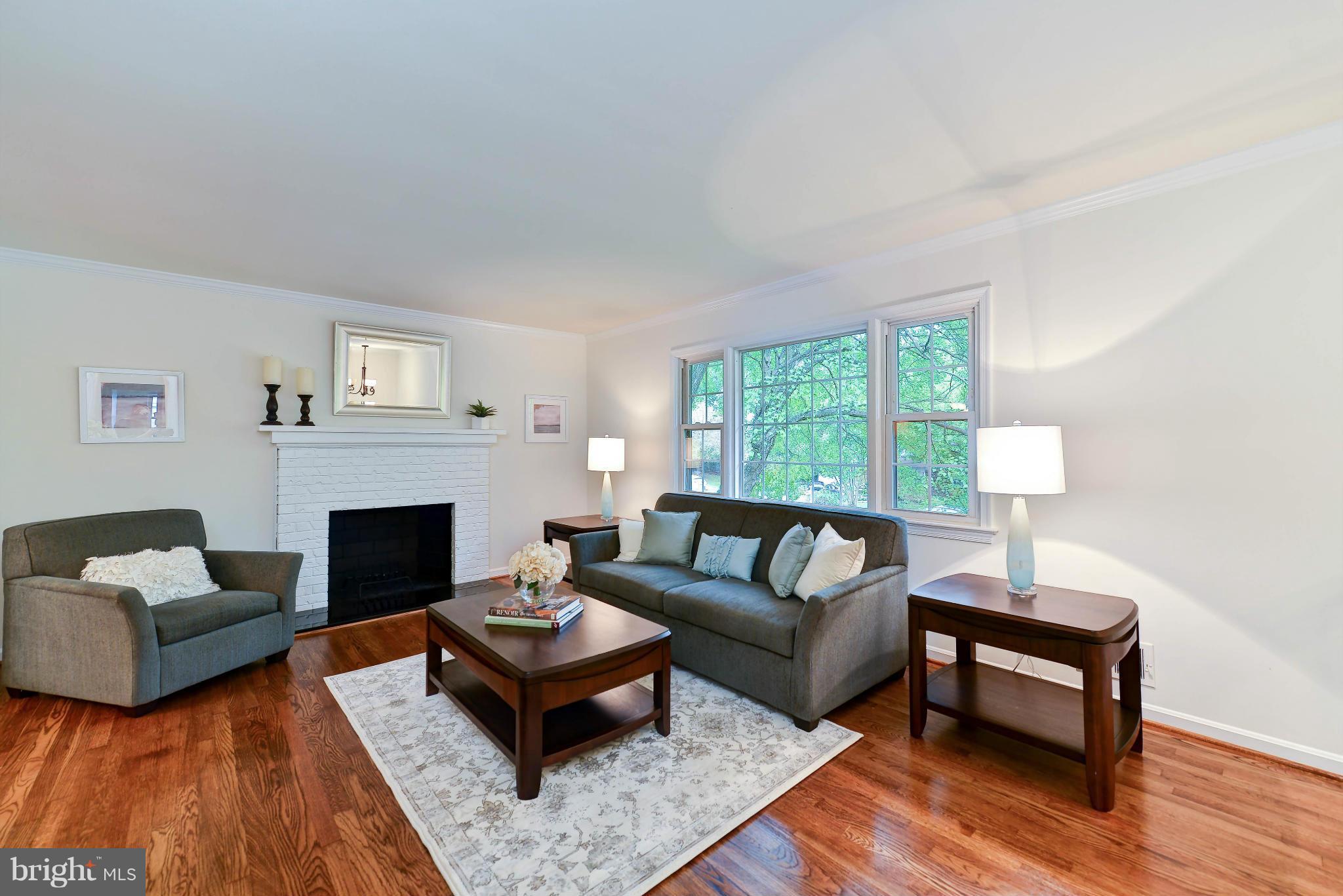 MIDWOOD ESTATES - Residential