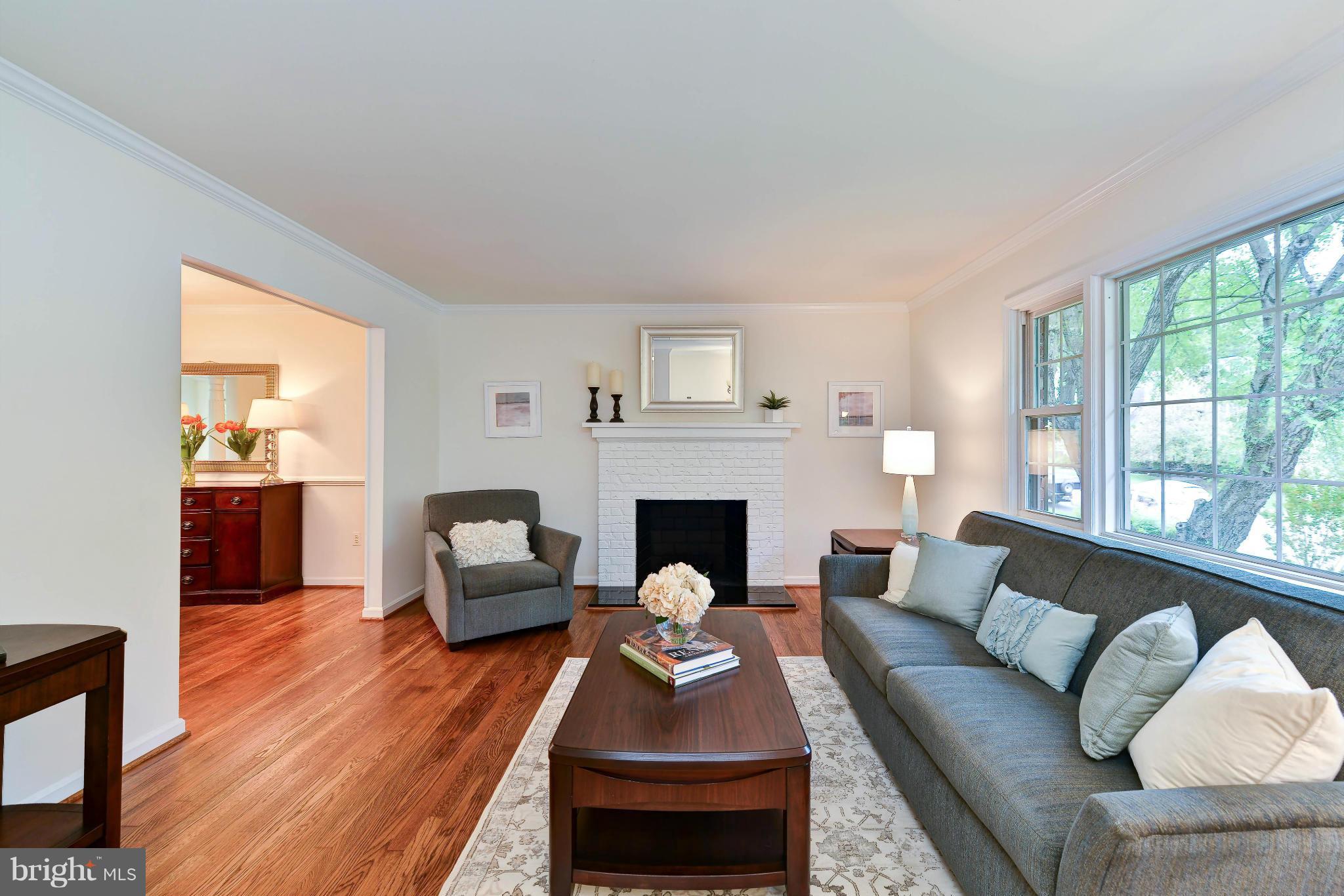 MIDWOOD ESTATES - Residential