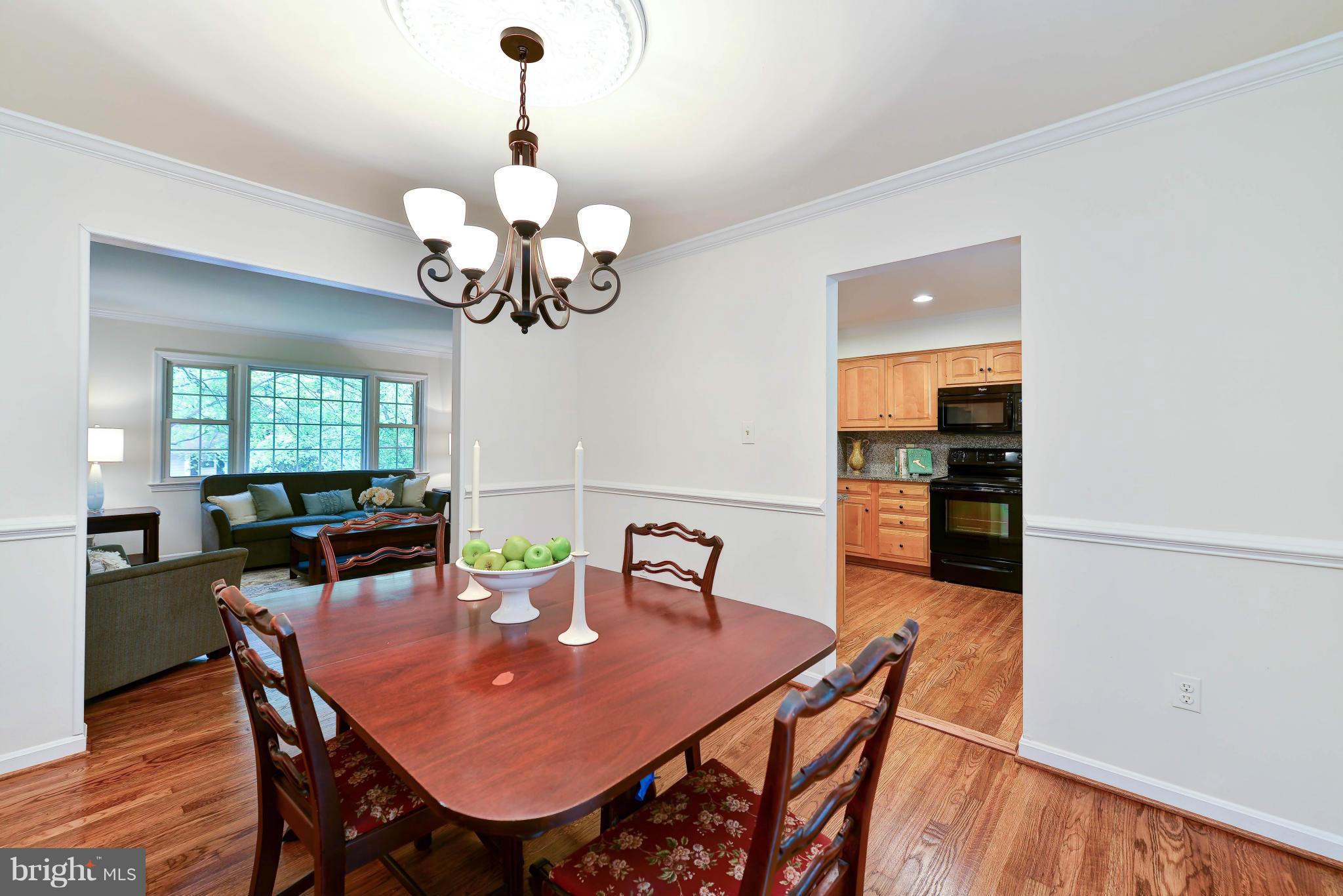 MIDWOOD ESTATES - Residential