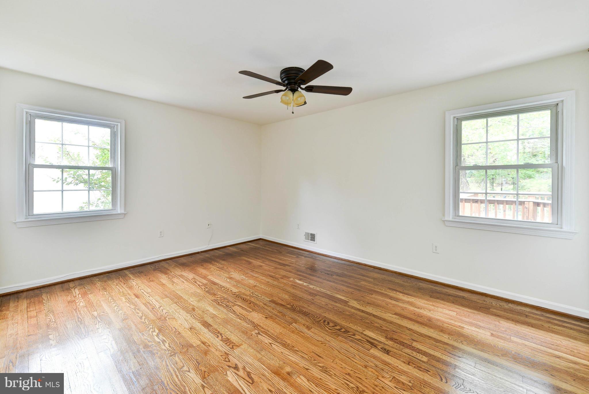 MIDWOOD ESTATES - Residential