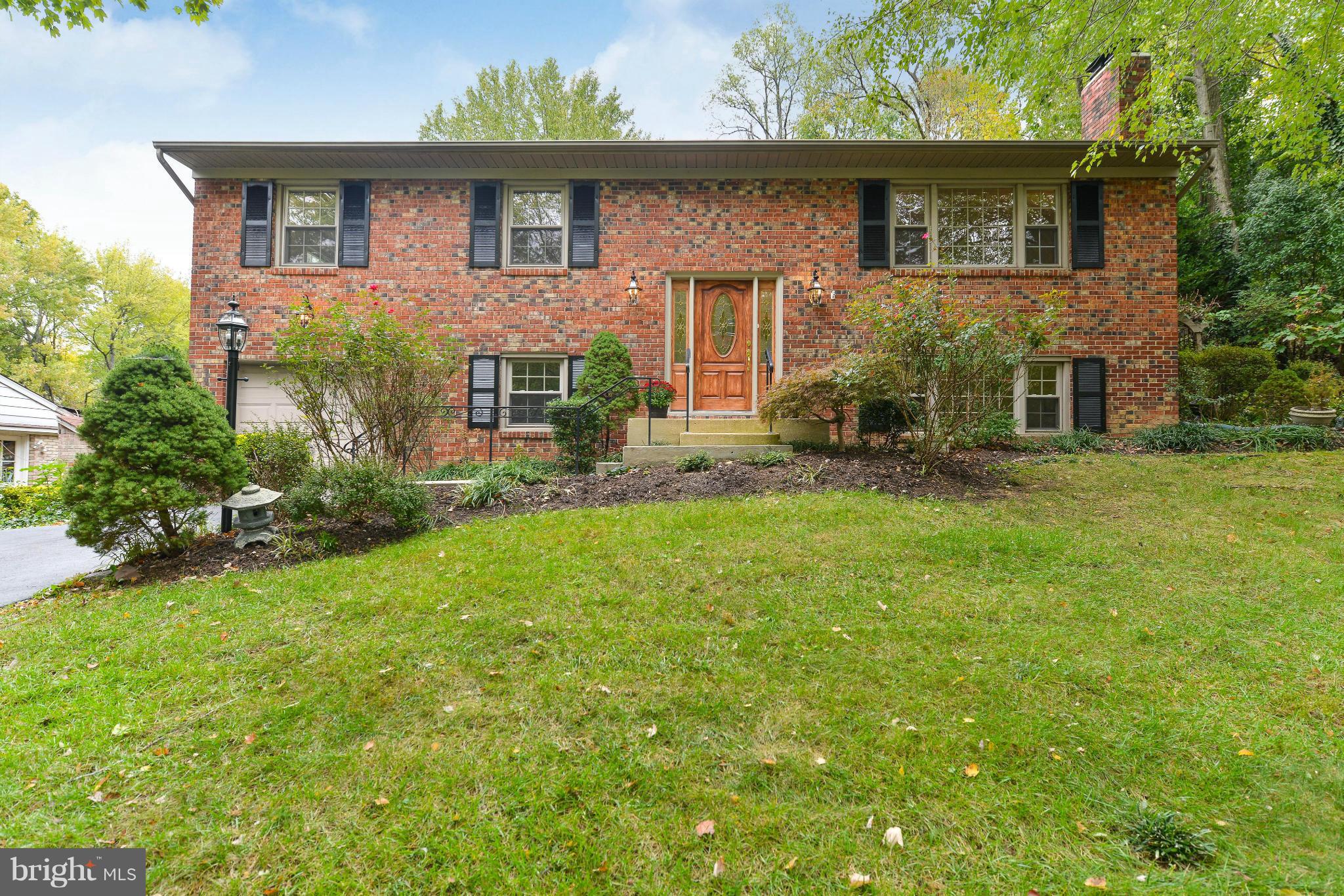 MIDWOOD ESTATES - Residential