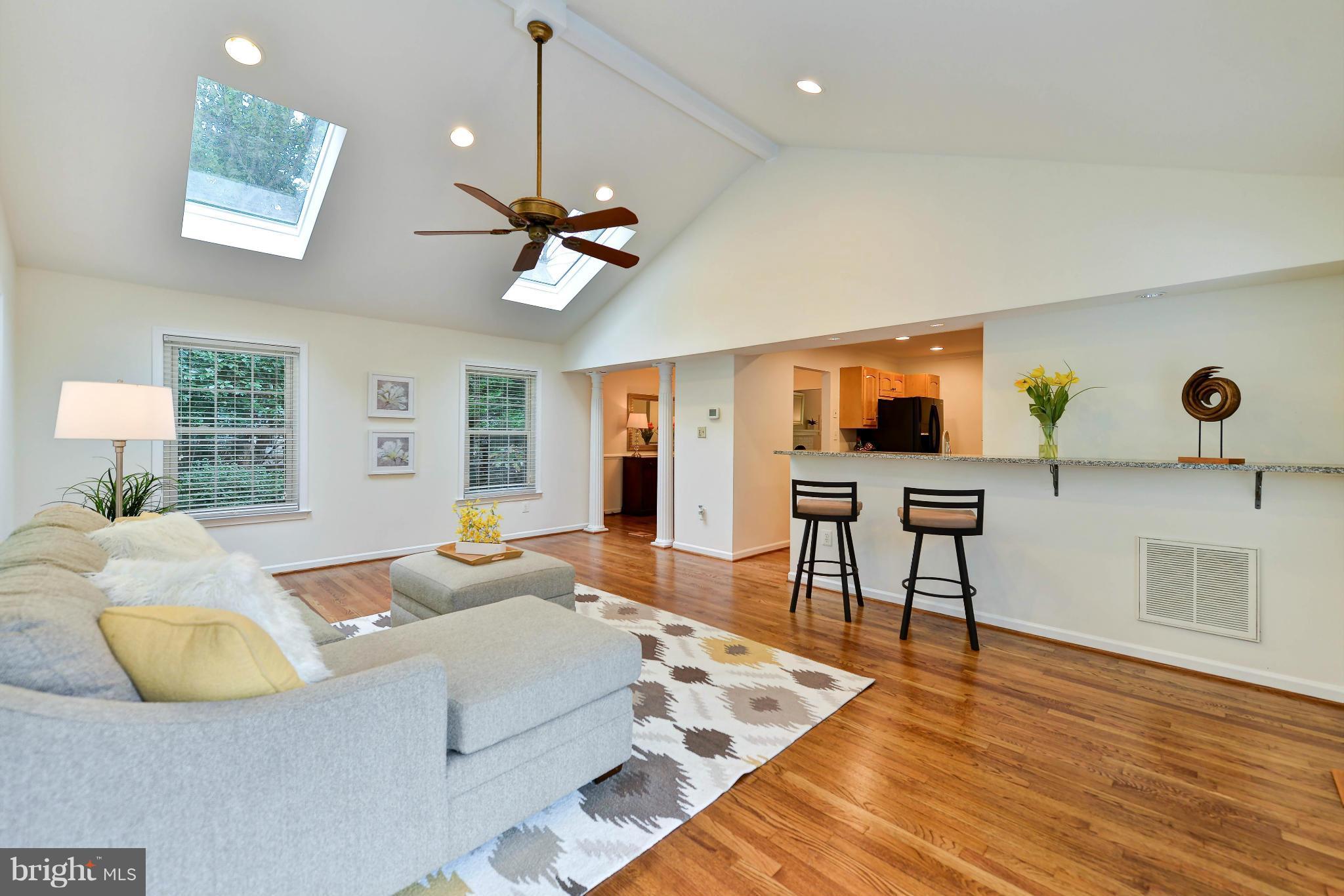 MIDWOOD ESTATES - Residential