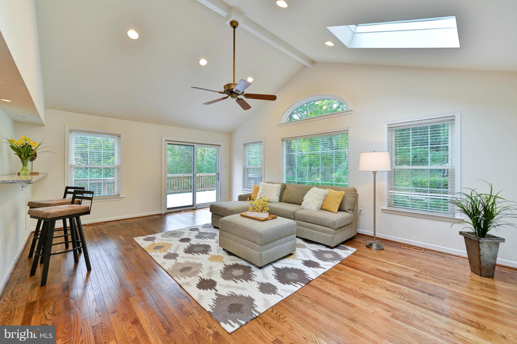 MIDWOOD ESTATES - Residential