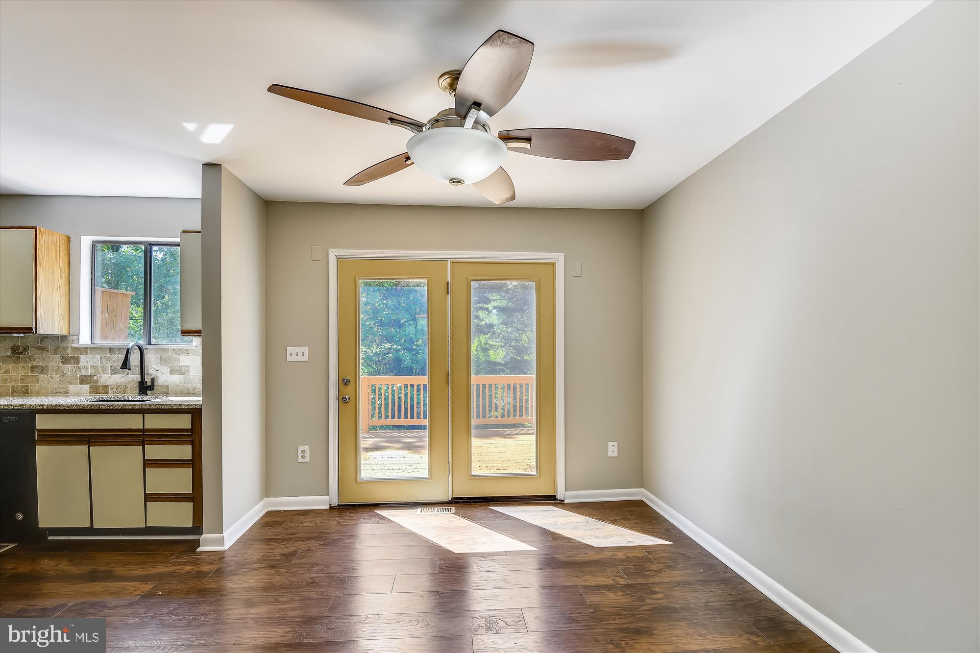 WALNUT RIDGE - Residential Lease