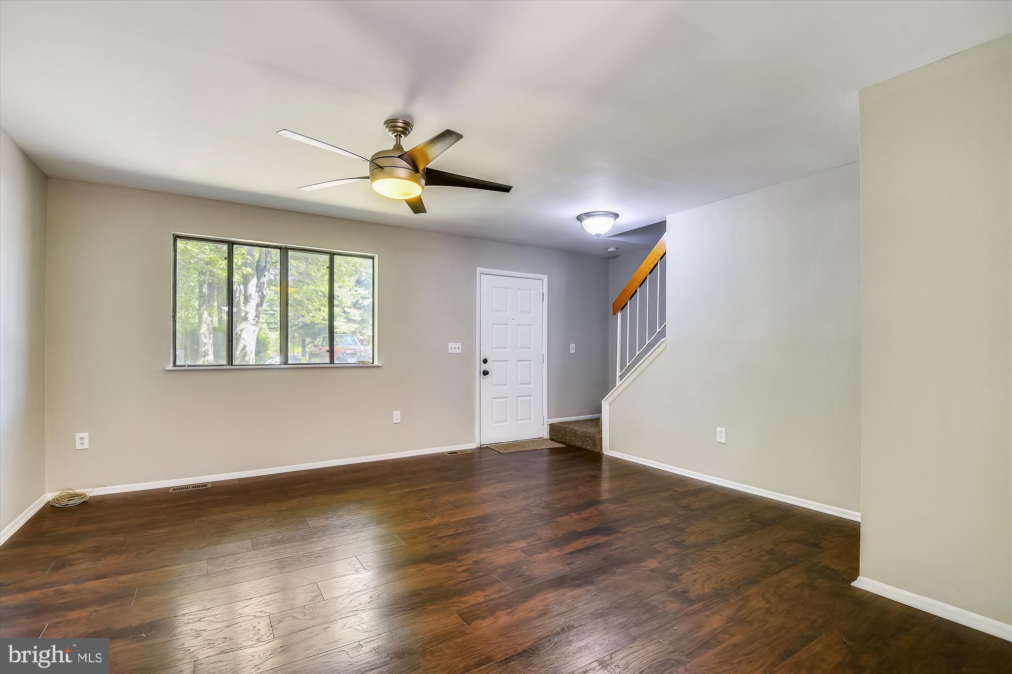 WALNUT RIDGE - Residential Lease