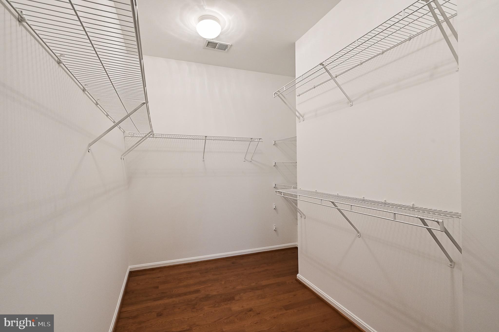 CROSSMAN CREEK - Residential