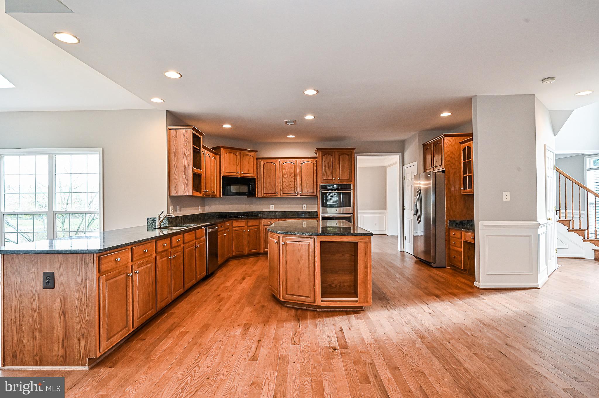 CROSSMAN CREEK - Residential