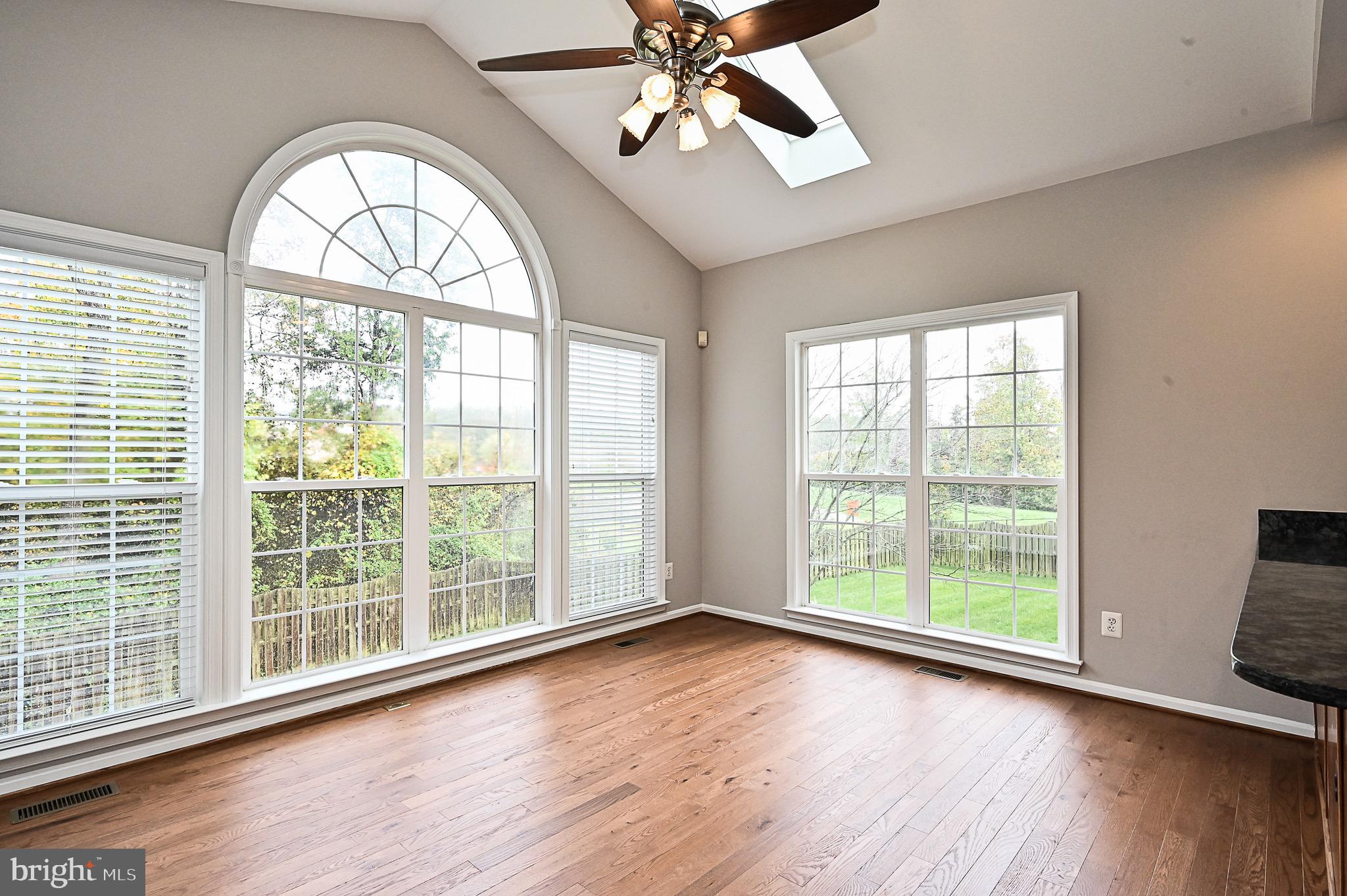 CROSSMAN CREEK - Residential