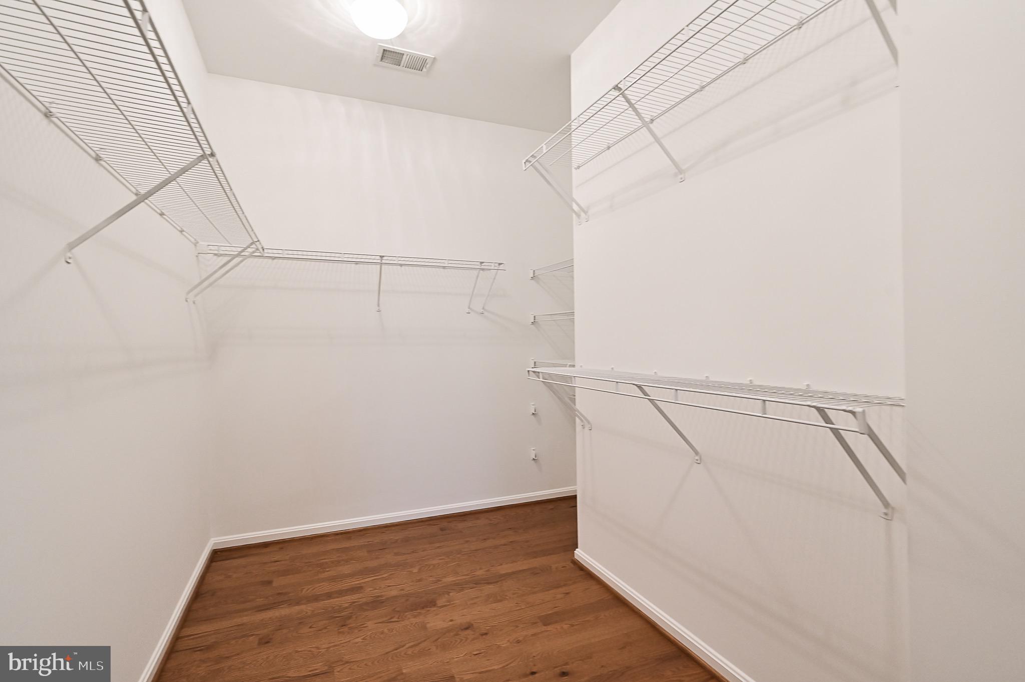 CROSSMAN CREEK - Residential