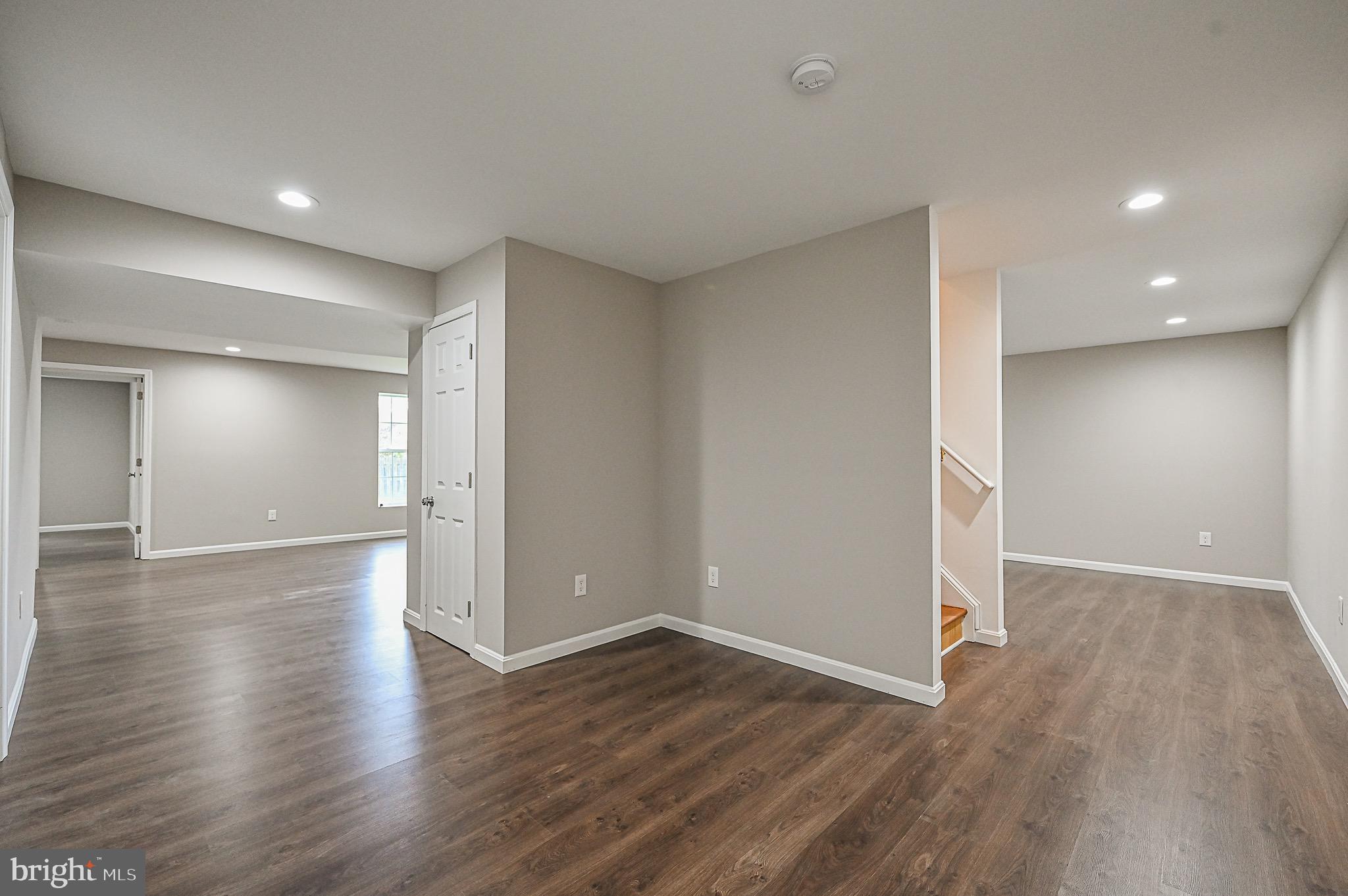 CROSSMAN CREEK - Residential