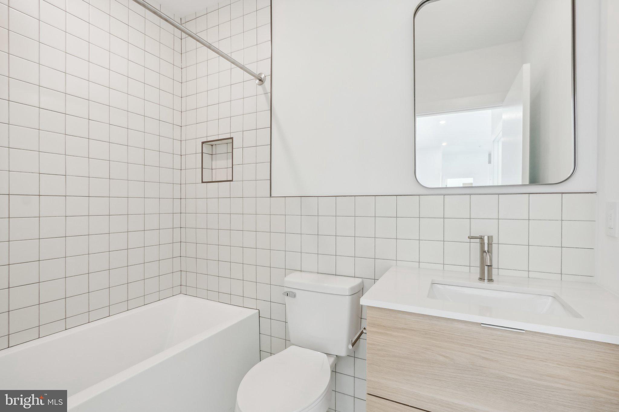 FISHTOWN - Residential Lease