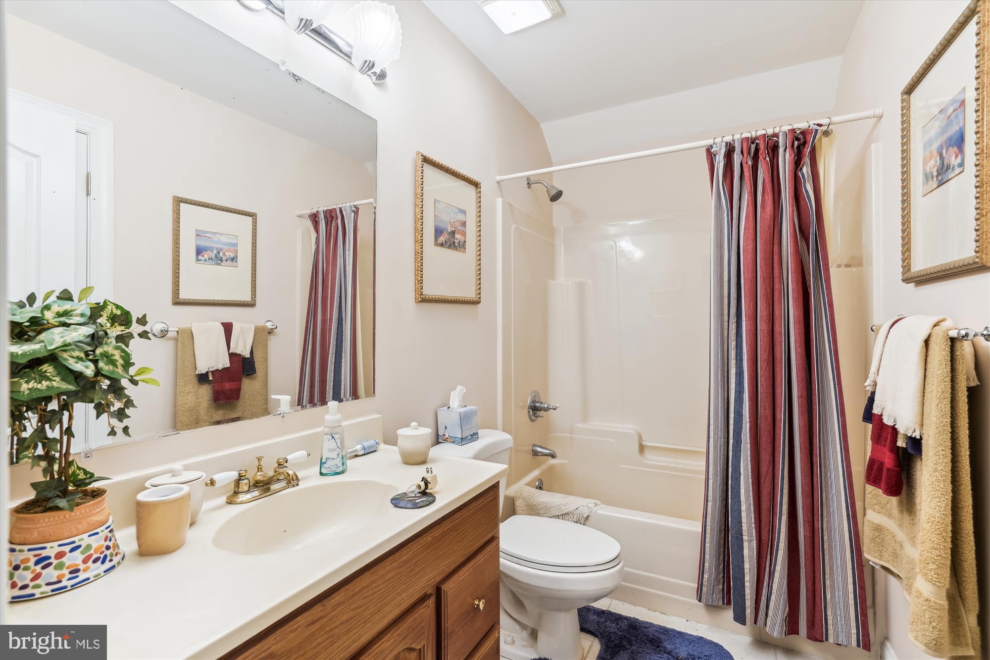 HOMEPORT - Residential