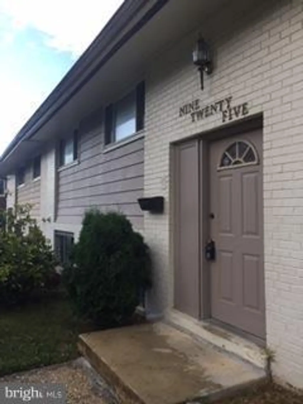 925 Booker Drive, Capitol Heights, MD 20743