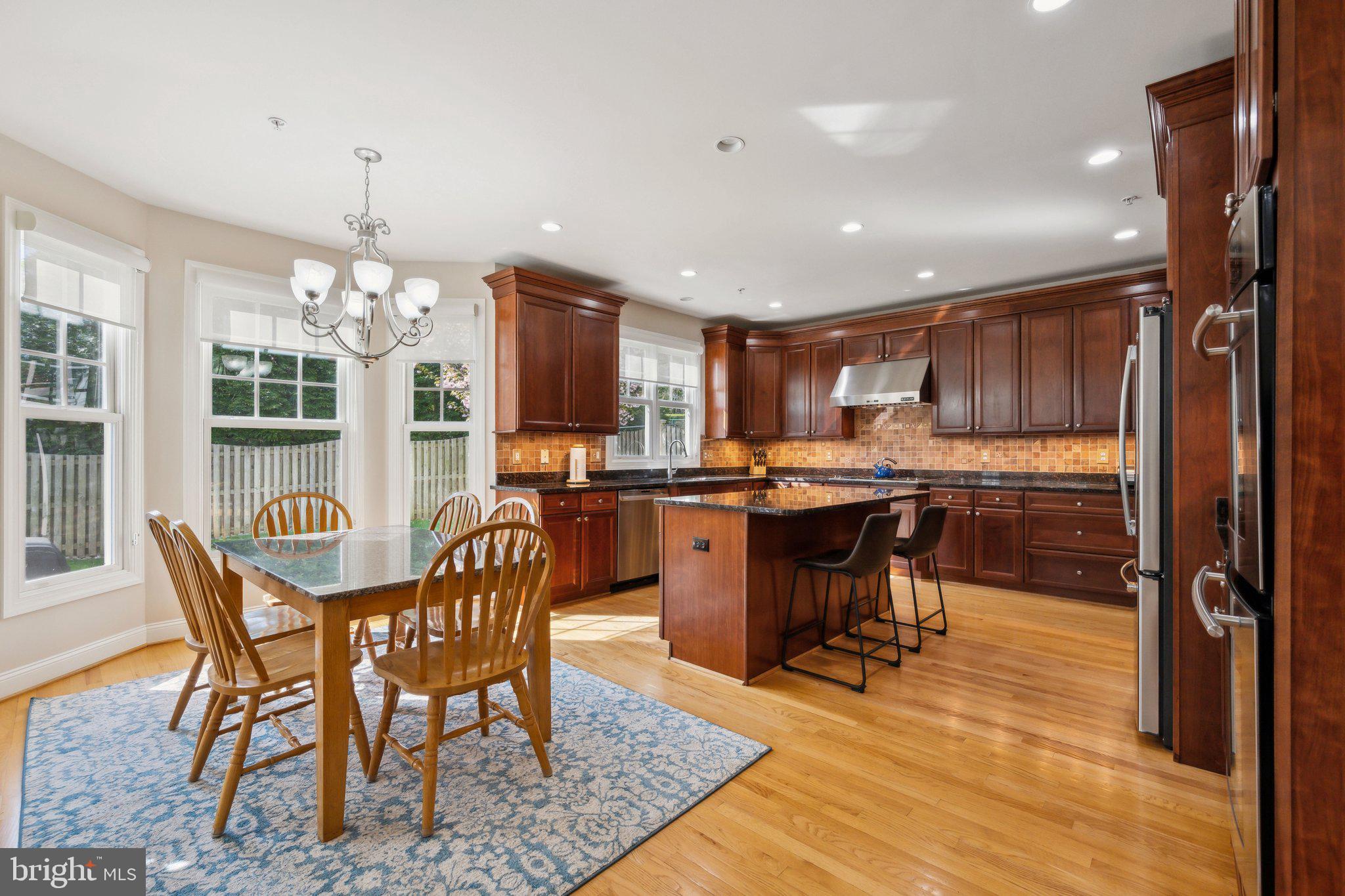 PARKWOOD - Residential