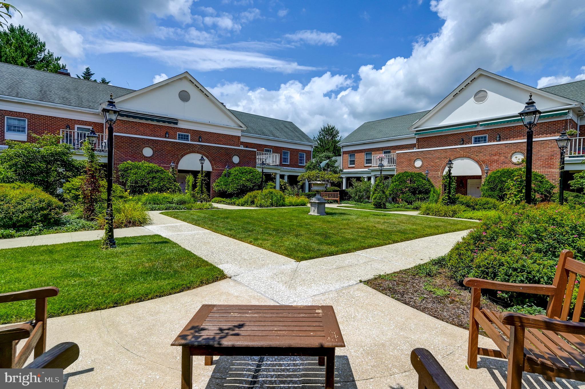 BRIGHTWOOD - Residential