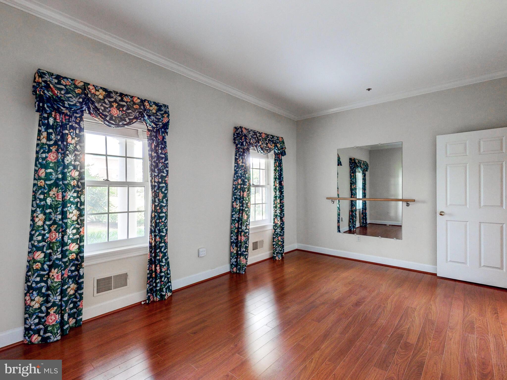 BRIGHTWOOD - Residential