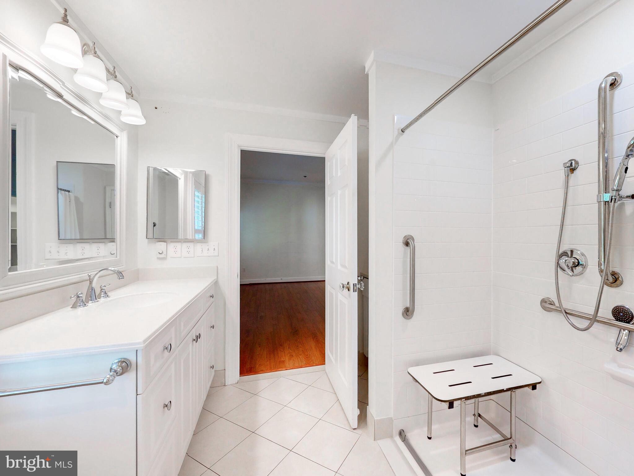 BRIGHTWOOD - Residential