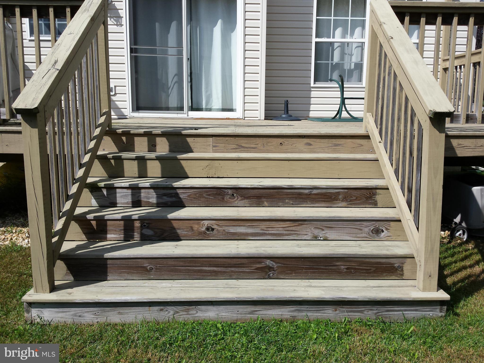 TUCHAHOE FARMS - Residential