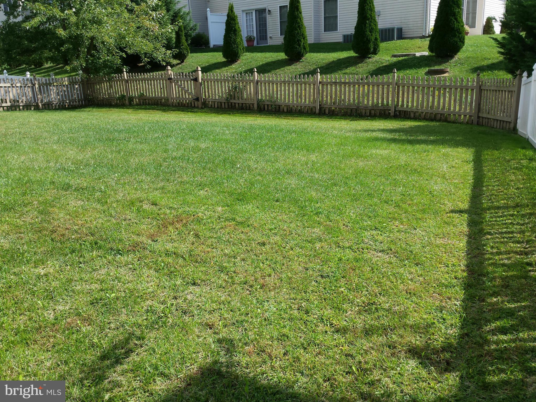 TUCHAHOE FARMS - Residential